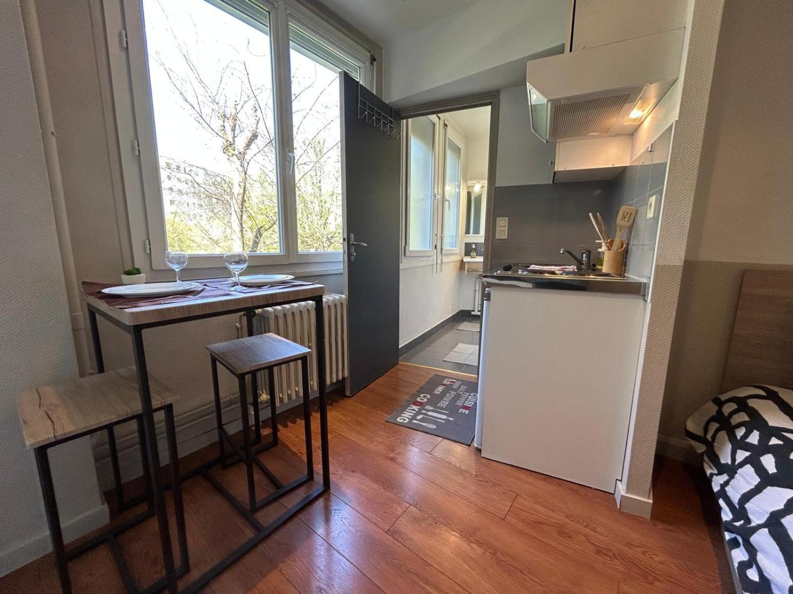 Studio 96 - Wi Fi Fibre - Residence Beausejour - Proche Centre Ville تروي المظهر الخارجي الصورة